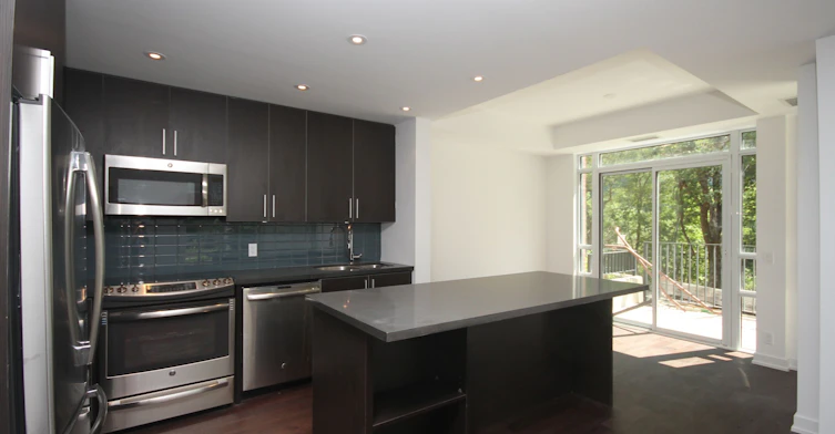 TH01-2212 Lake Shore Boulevard W, Toronto, ON, M8V 0C2 - 5
