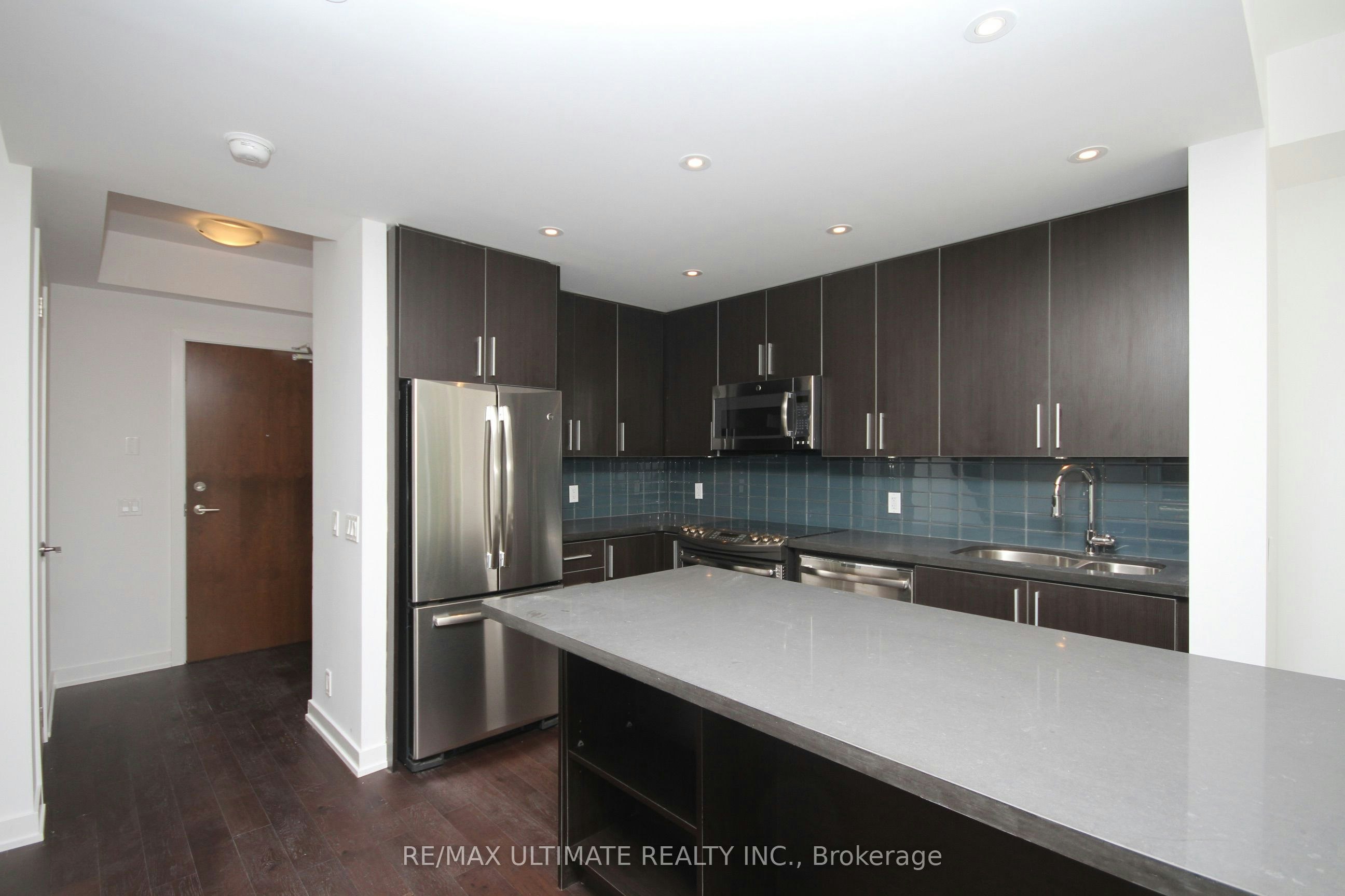 TH01-2212 Lake Shore Boulevard W, Toronto, ON, M8V 0C2 - 4