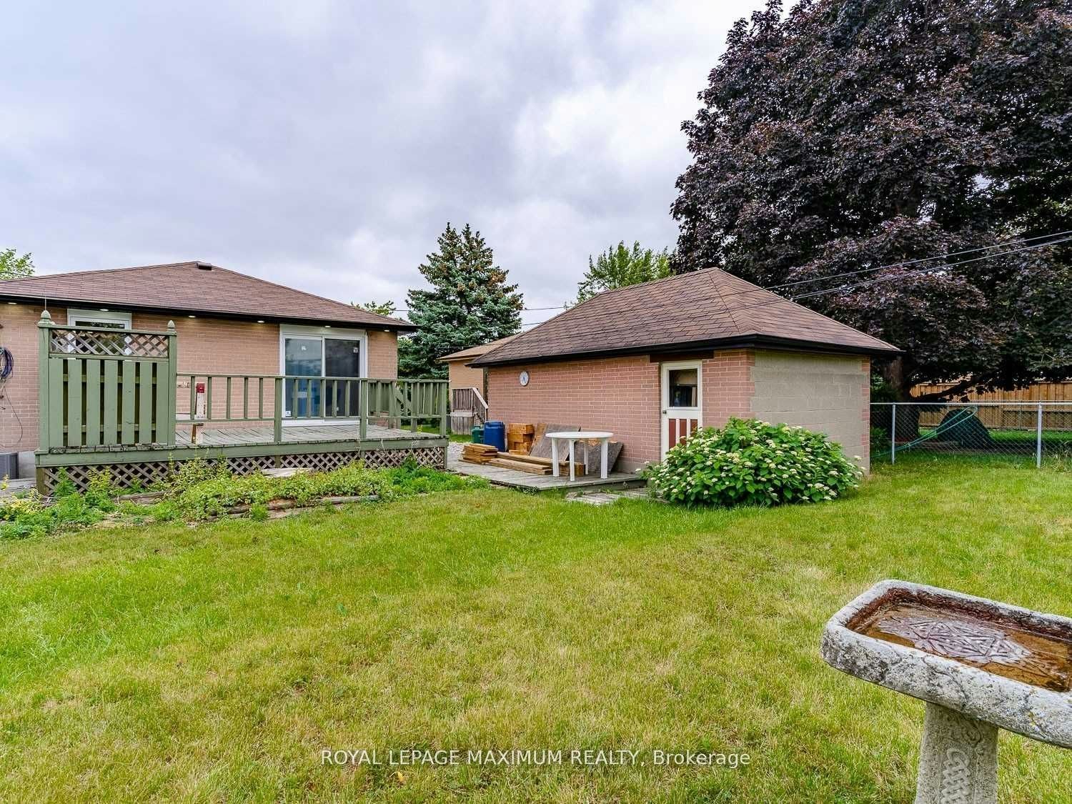 Upper Level-8 Lawrence Crescent, Brampton, ON, L6W 2P3 - 17