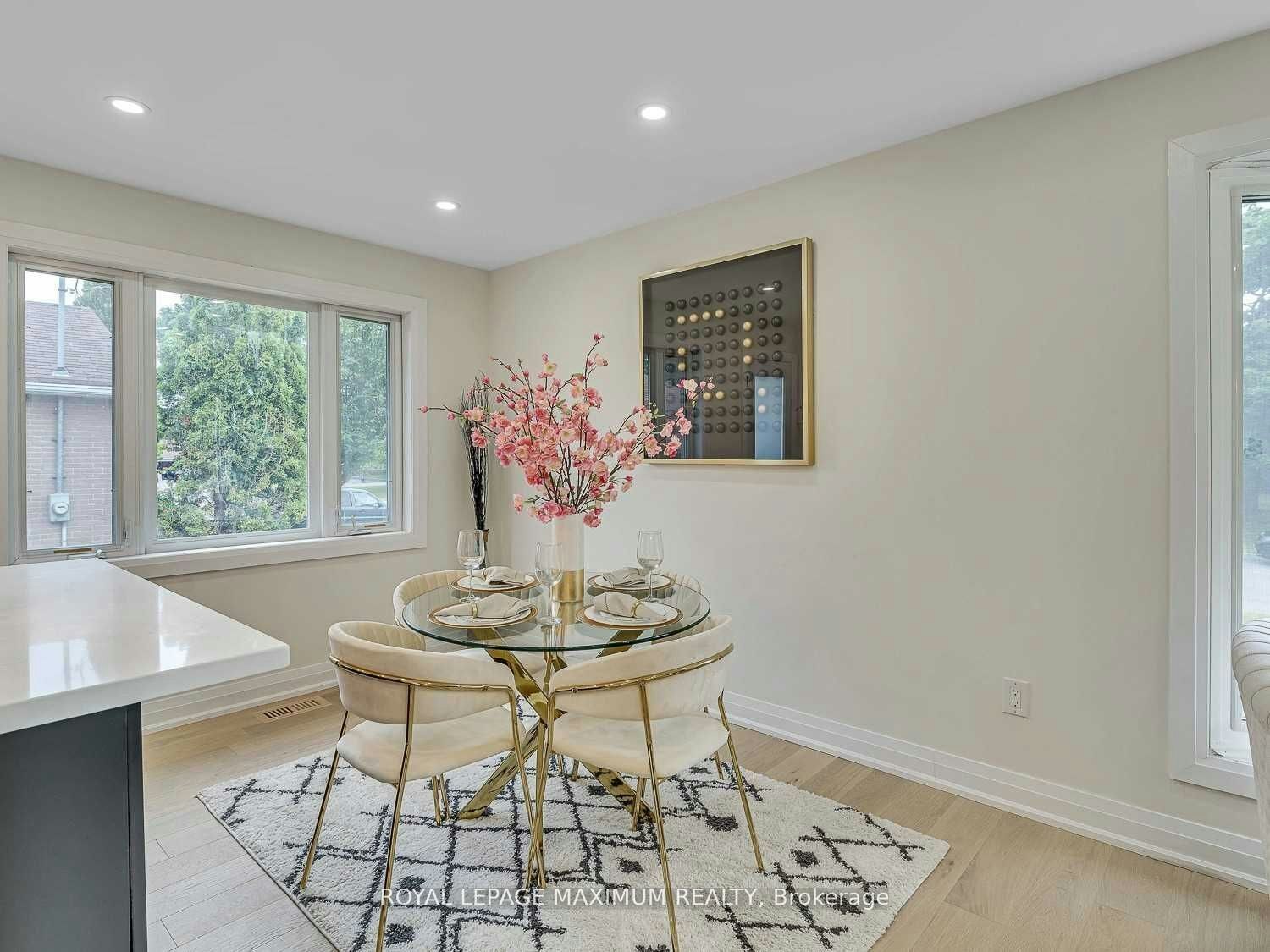 Upper Level-8 Lawrence Crescent, Brampton, ON, L6W 2P3 - 6