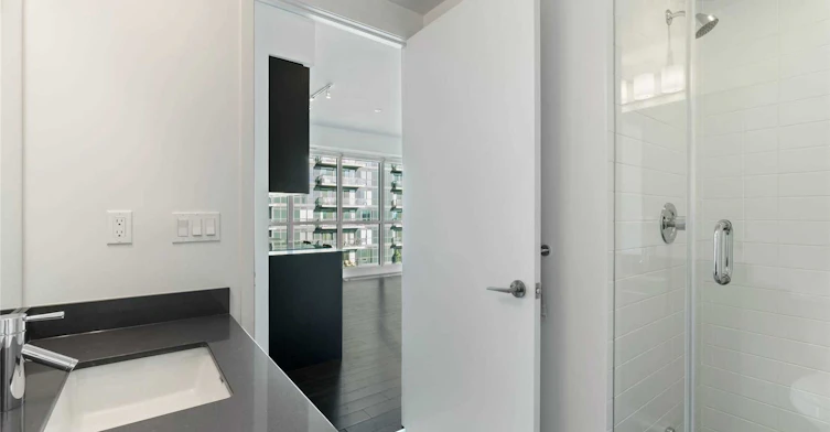 1901-10 Park Lawn Road, Toronto, ON, M8V 0H9 - 11