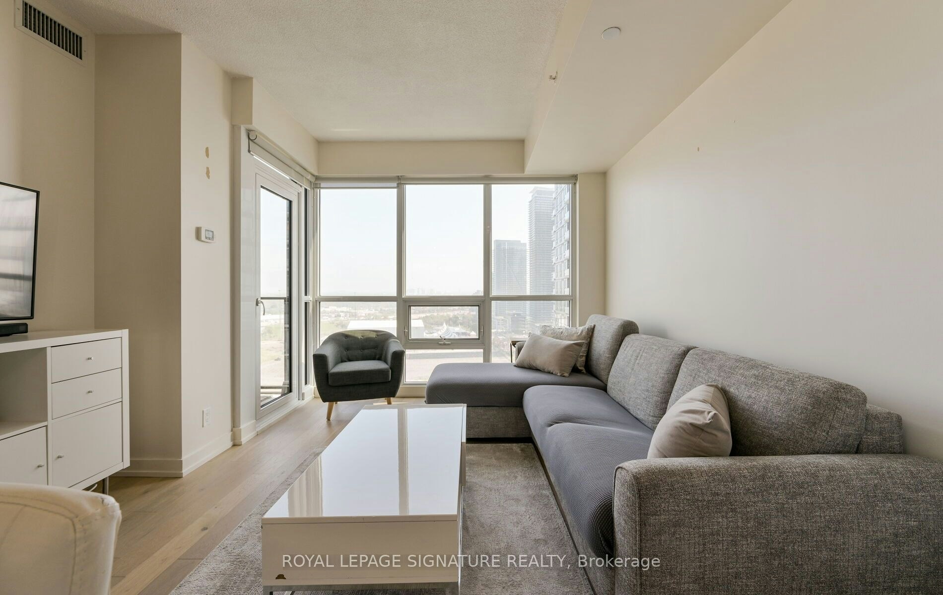 2209-2212 Lake Shore Boulevard W, Toronto, ON, M8V 1A4 - 7