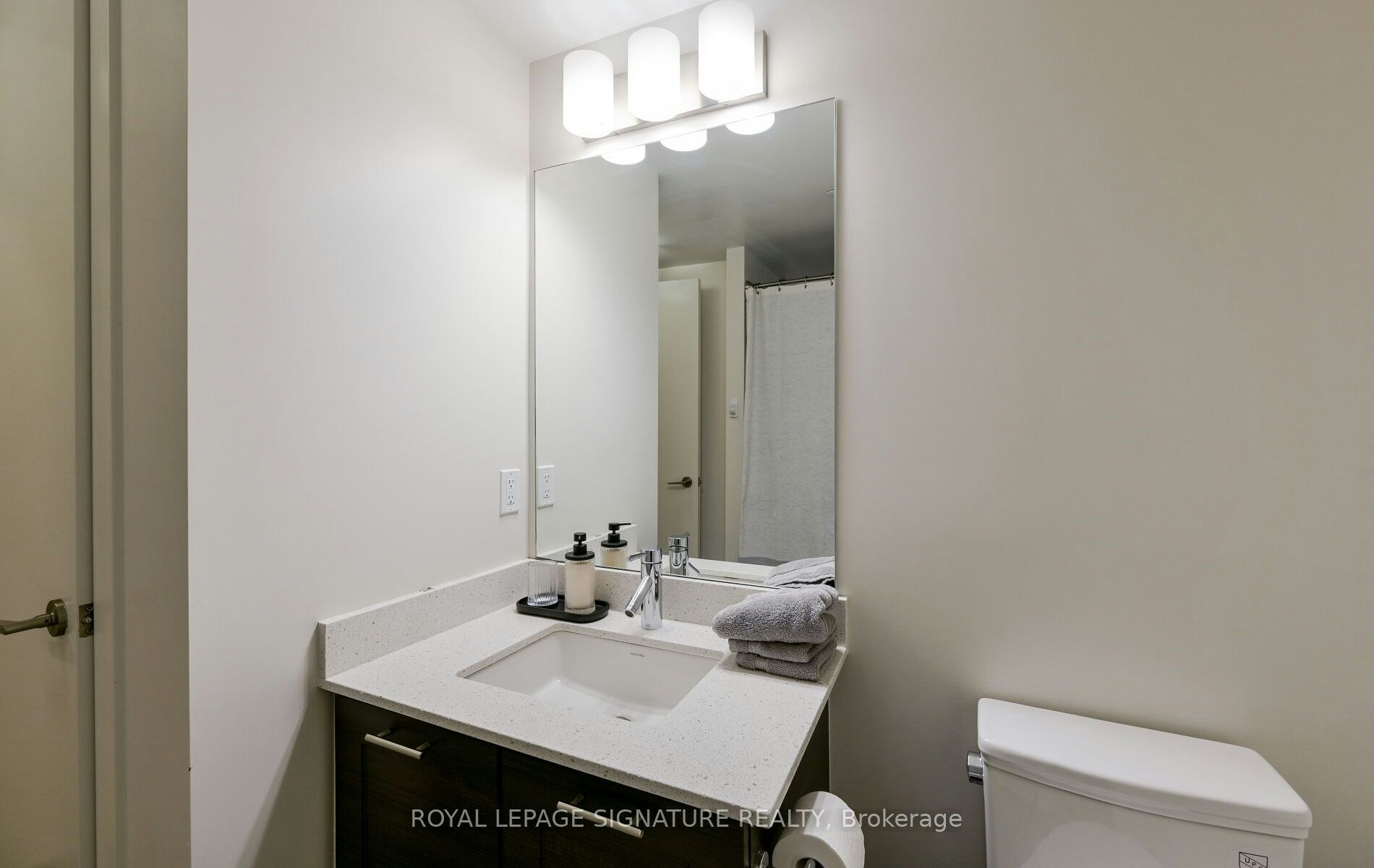 2209-2212 Lake Shore Boulevard W, Toronto, ON, M8V 1A4 - 18