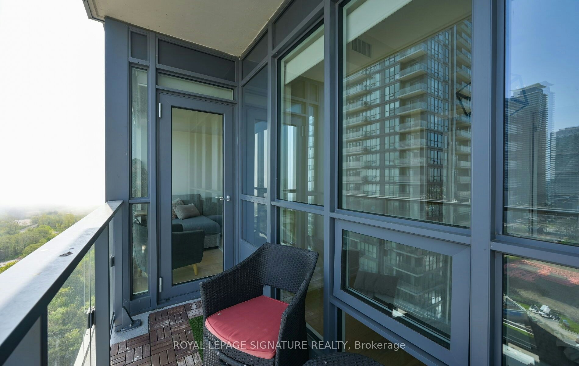 2209-2212 Lake Shore Boulevard W, Toronto, ON, M8V 1A4 - 23
