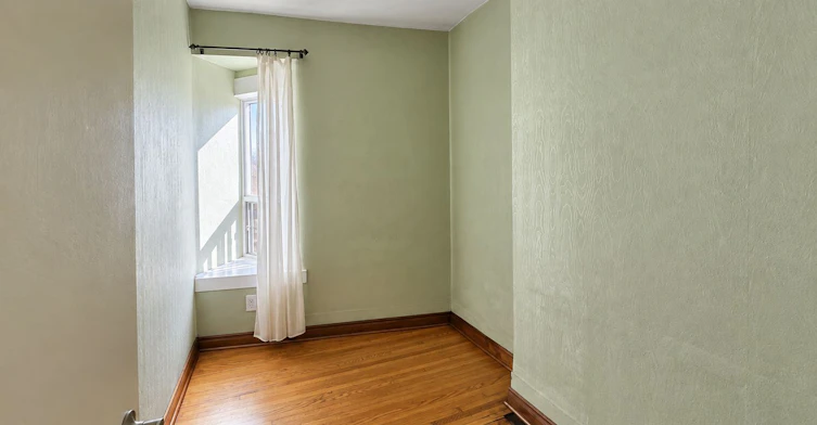 2nd Floor-1986 Davenport Road, Toronto, ON, M6N 1C4 - 6
