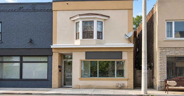 2nd Floor-1986 Davenport Road, Toronto, ON, M6N 1C4