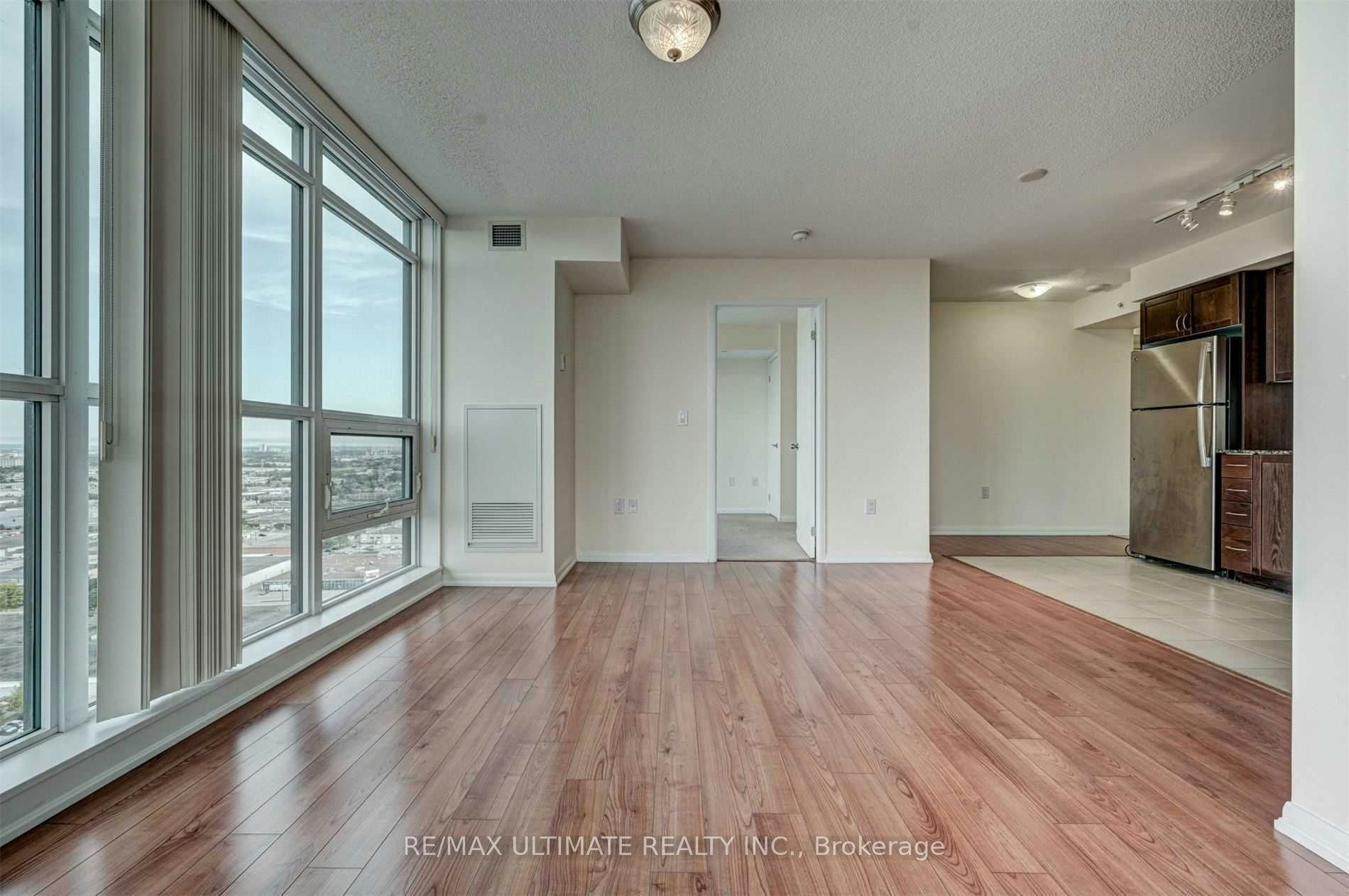 2411-830 Lawrence Avenue W, Toronto, ON, M6A 0A2 - 6