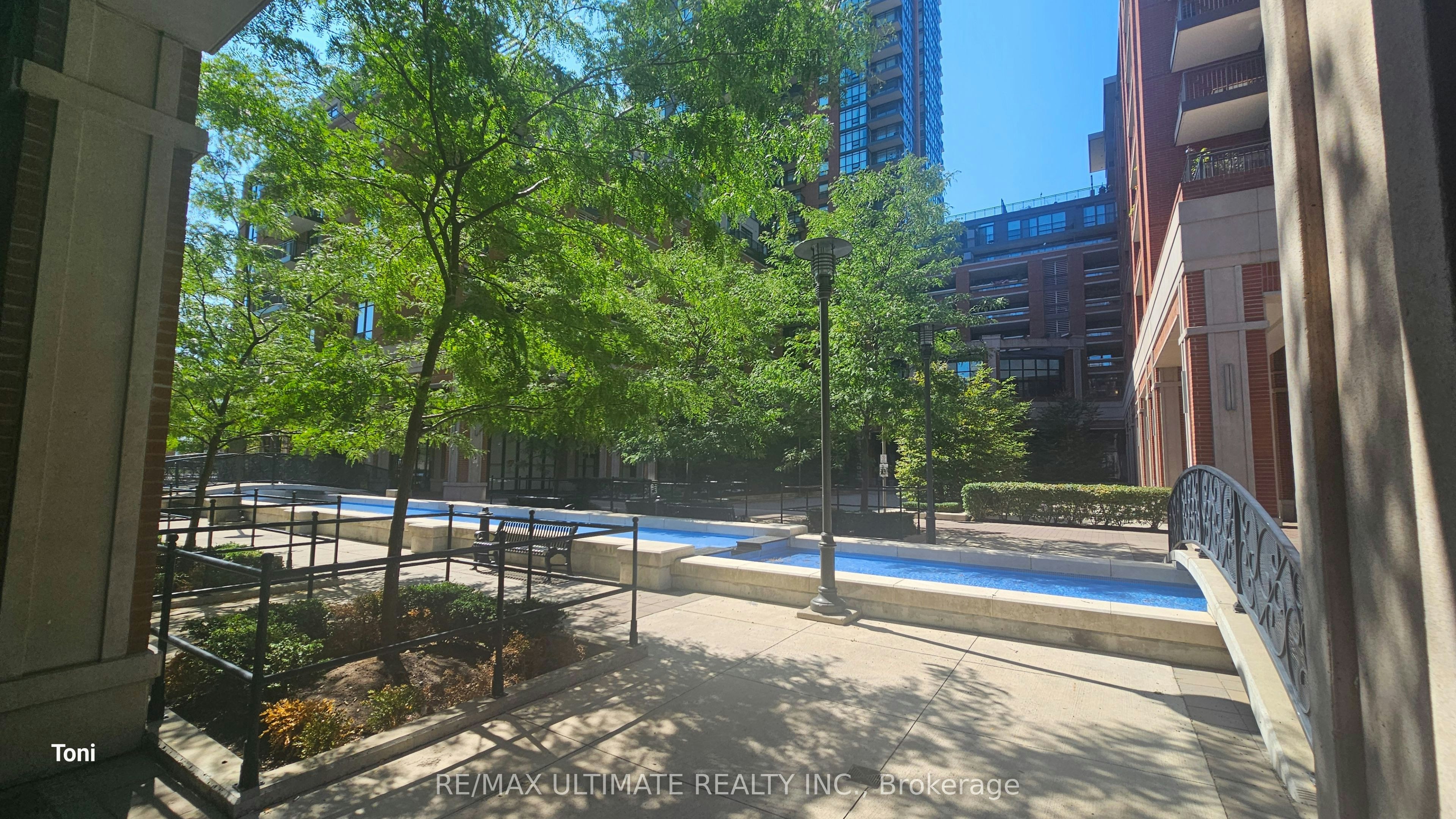 2411-830 Lawrence Avenue W, Toronto, ON, M6A 0A2 - 22