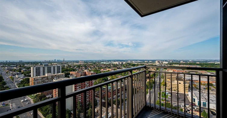 2411-830 Lawrence Avenue W, Toronto, ON, M6A 0A2 - 14
