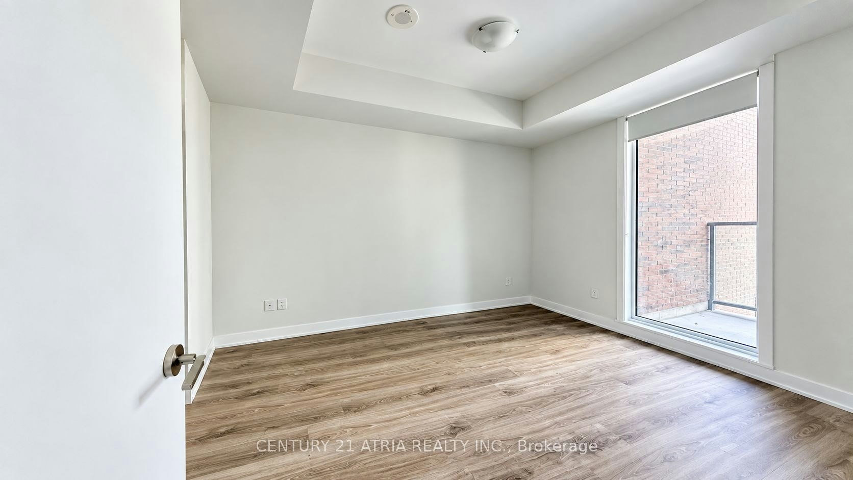 323-430 Square One Drive, Mississauga, ON, L5B 0L6 - 6