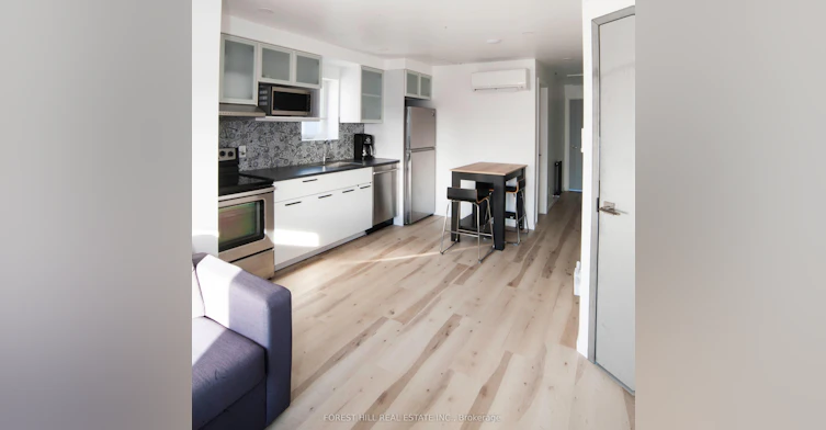 Second Floor-214 Blackthorn Avenue, Toronto, ON, M6N 3H8 - 4