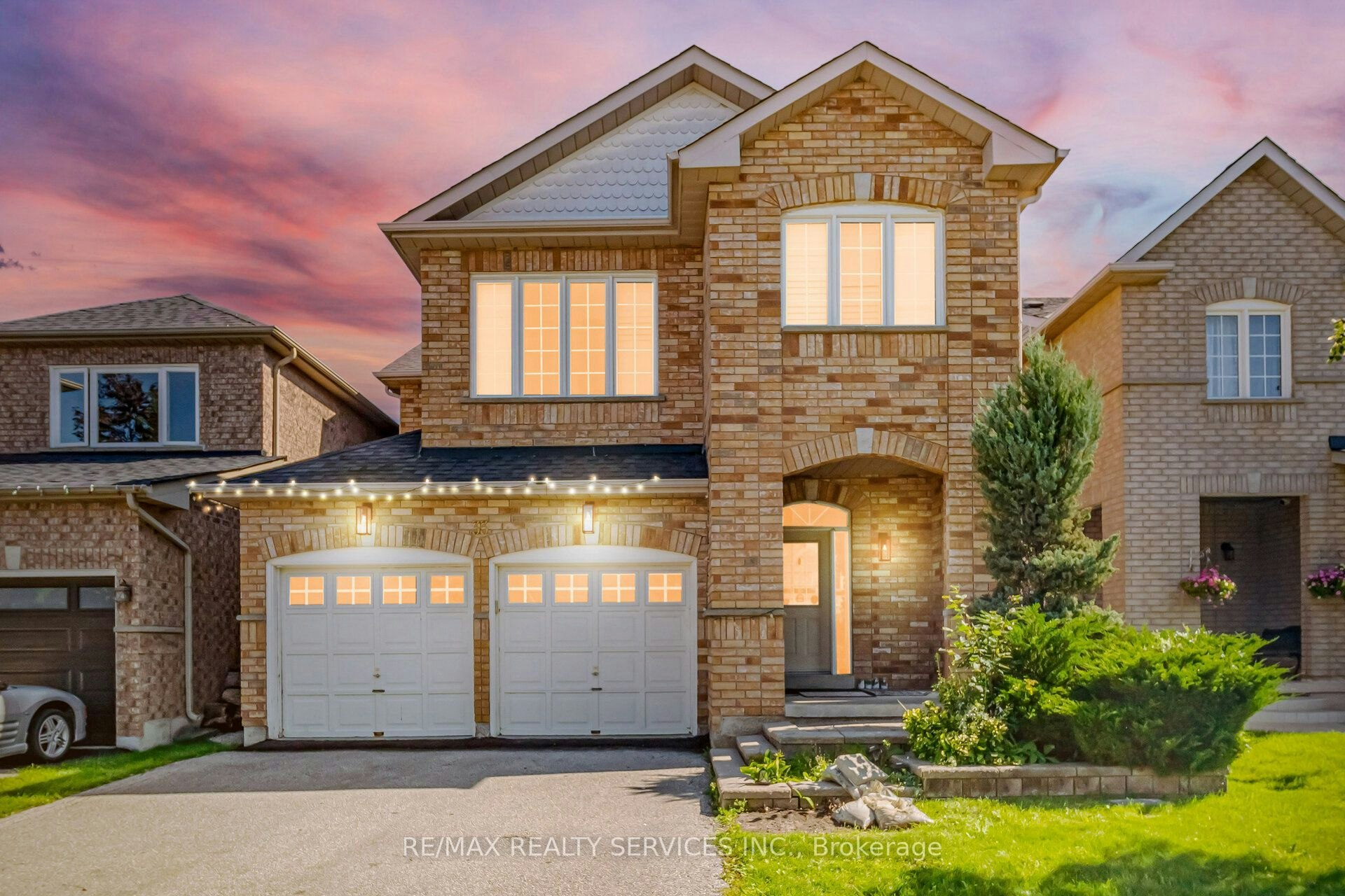 33 Sewells Lane, Brampton, ON, L7A 2Z9