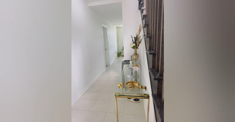 182 Keppel Circle, Brampton, ON, L7A 5K5 - 4