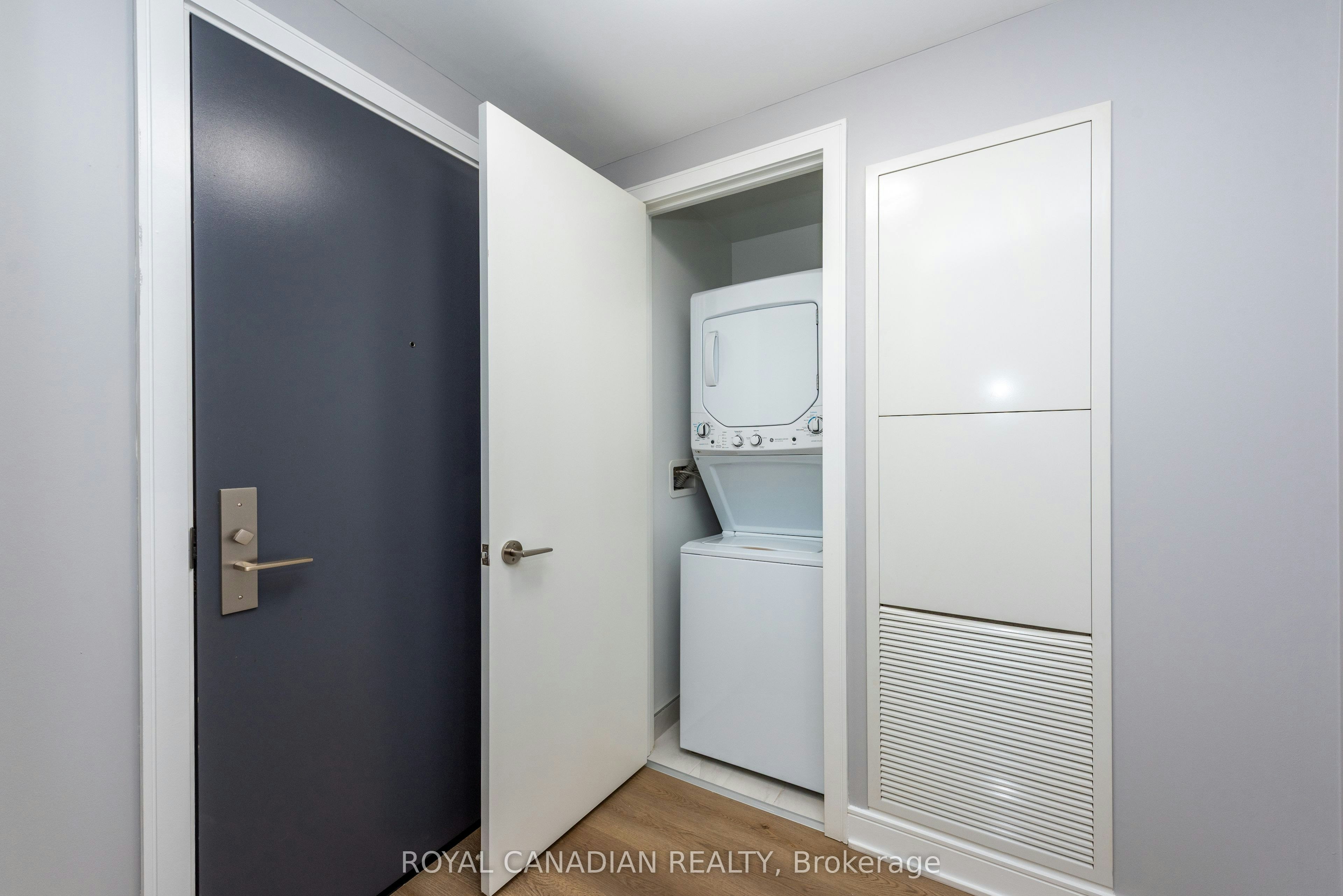 805-86 Dundas Street E, Mississauga, ON, L5A 0B1 - 33