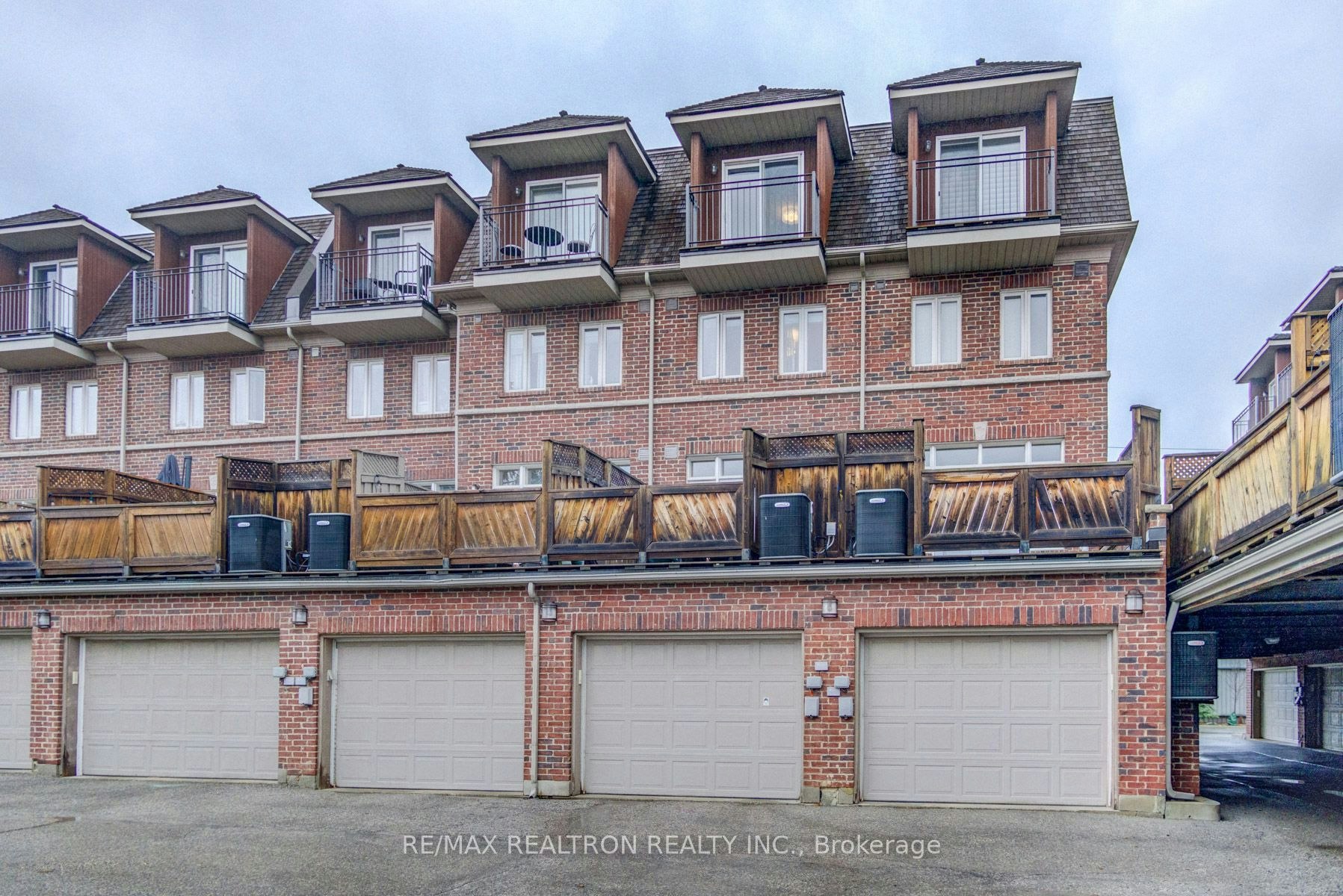 573 Oxford Street, Toronto, ON, M8Y 1E6 - 21