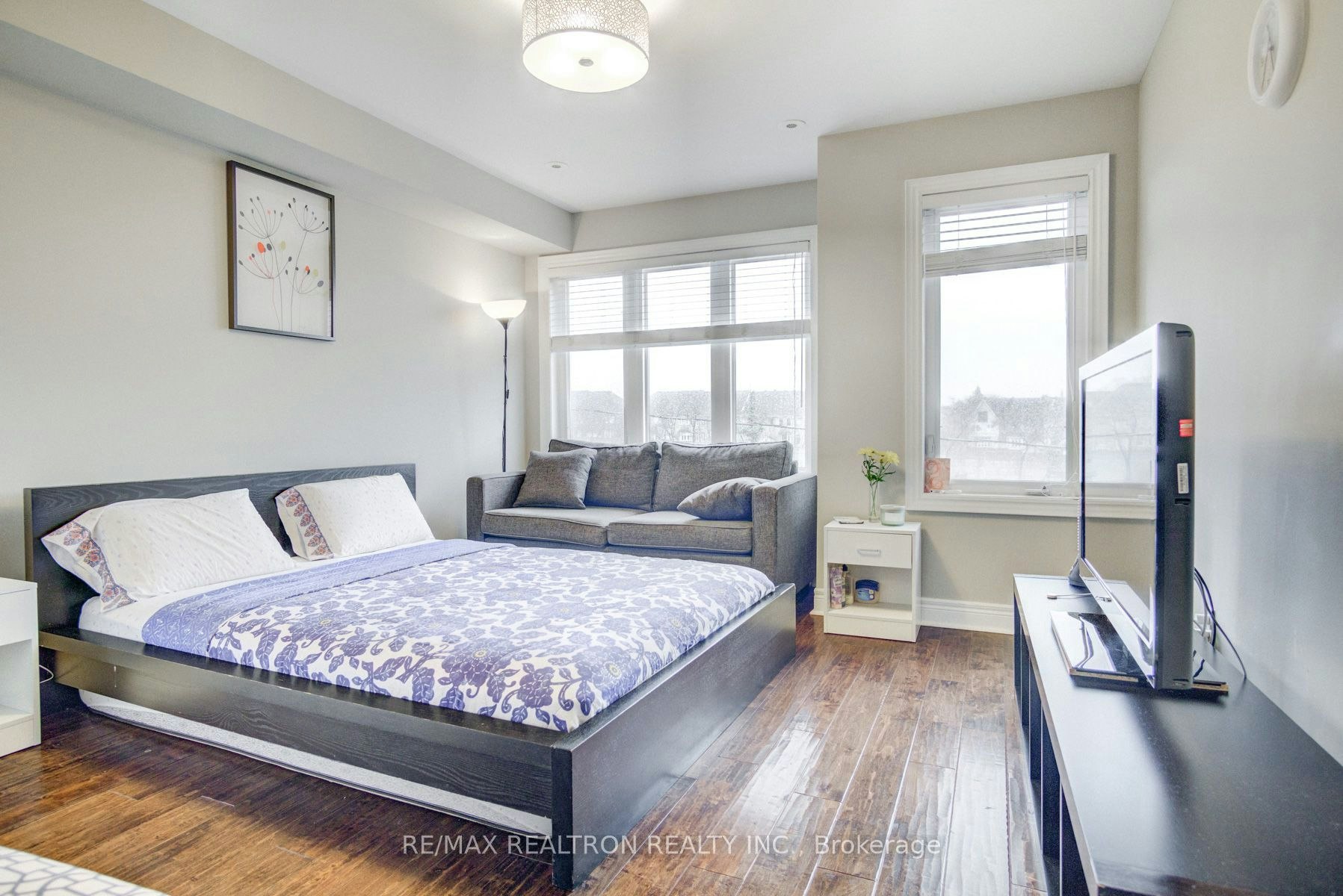 573 Oxford Street, Toronto, ON, M8Y 1E6 - 9