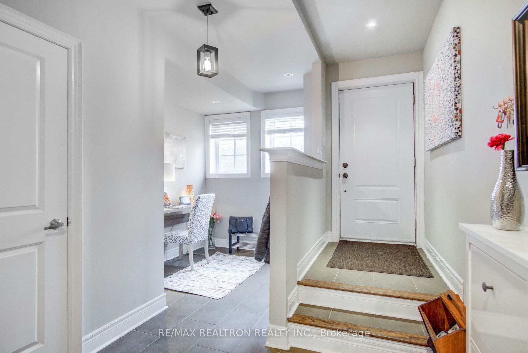 573 Oxford Street, Toronto, ON, M8Y 1E6 - 16