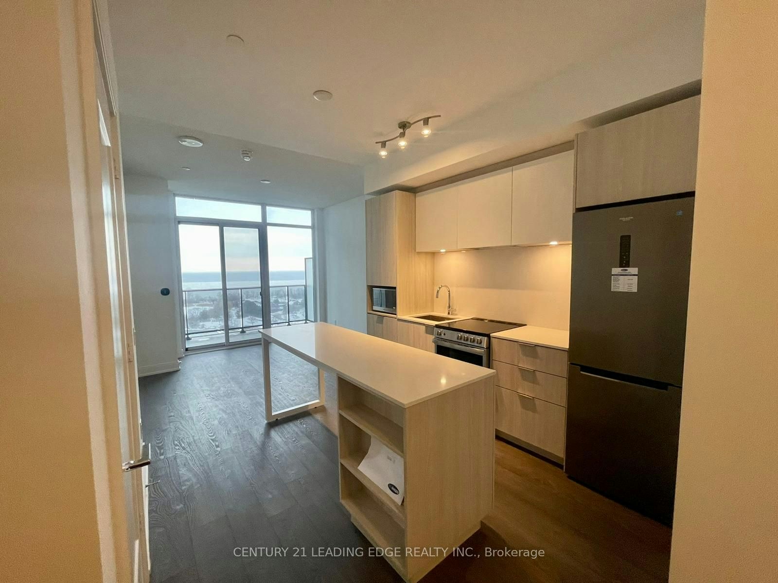 1206-70 Annie Craig Drive, Toronto, ON, M8V 0C4 - 2
