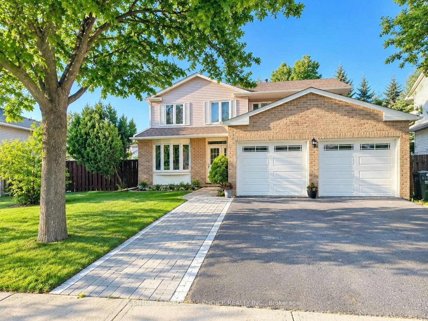 6063 Farmstead Lane, Mississauga, ON, L5N 2Y9