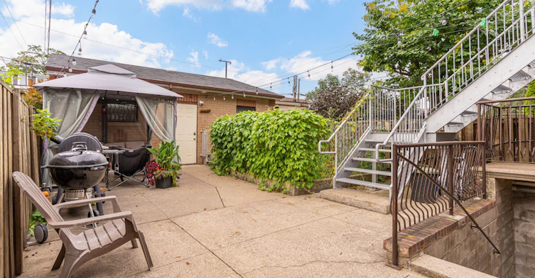 Bsmt-20 Edna Avenue, Toronto, ON, M6P 1B8 - 23