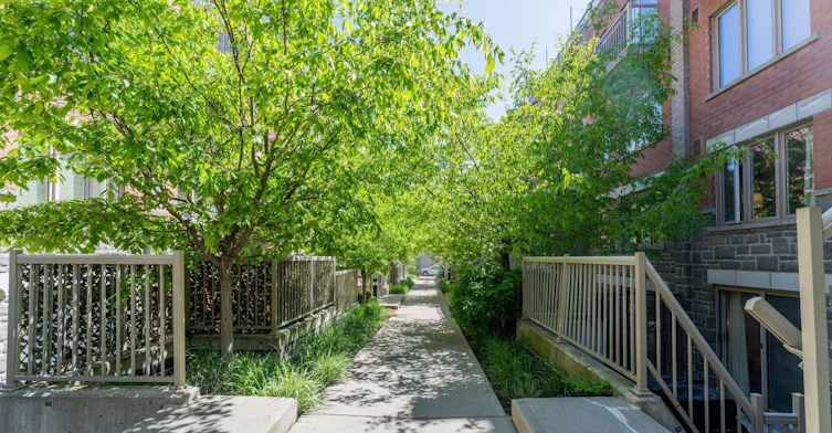 120-20 Foundry Avenue, Toronto, ON, M6H 4L1 - 2