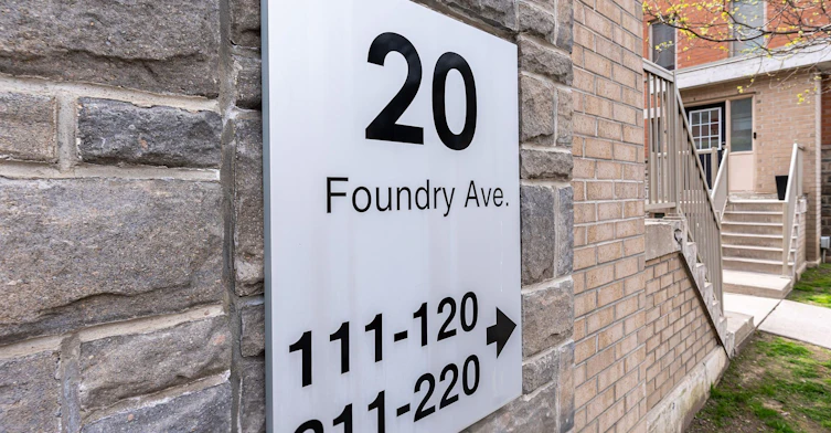 120-20 Foundry Avenue, Toronto, ON, M6H 4L1