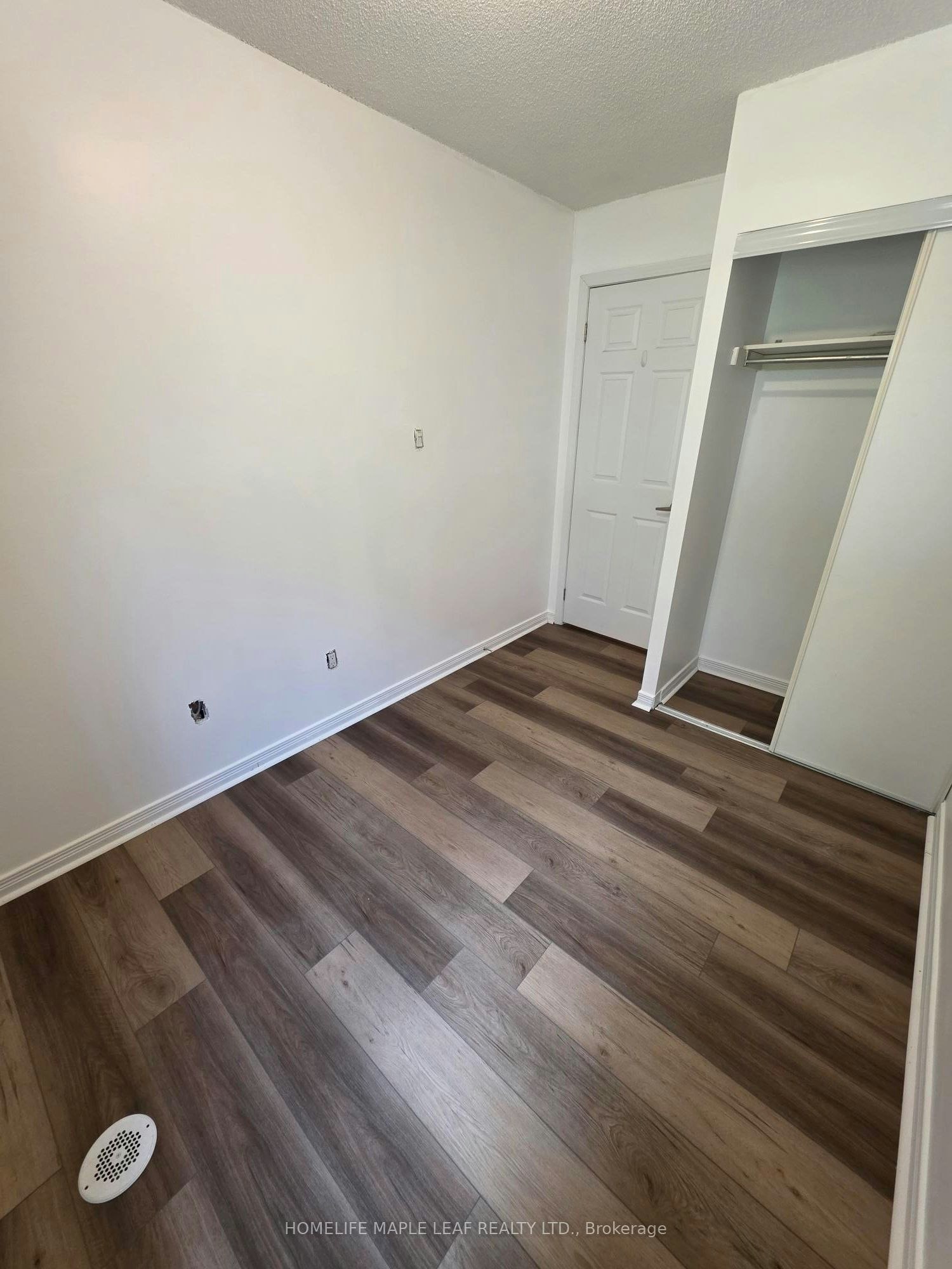 120-20 Foundry Avenue, Toronto, ON, M6H 4L1 - 17