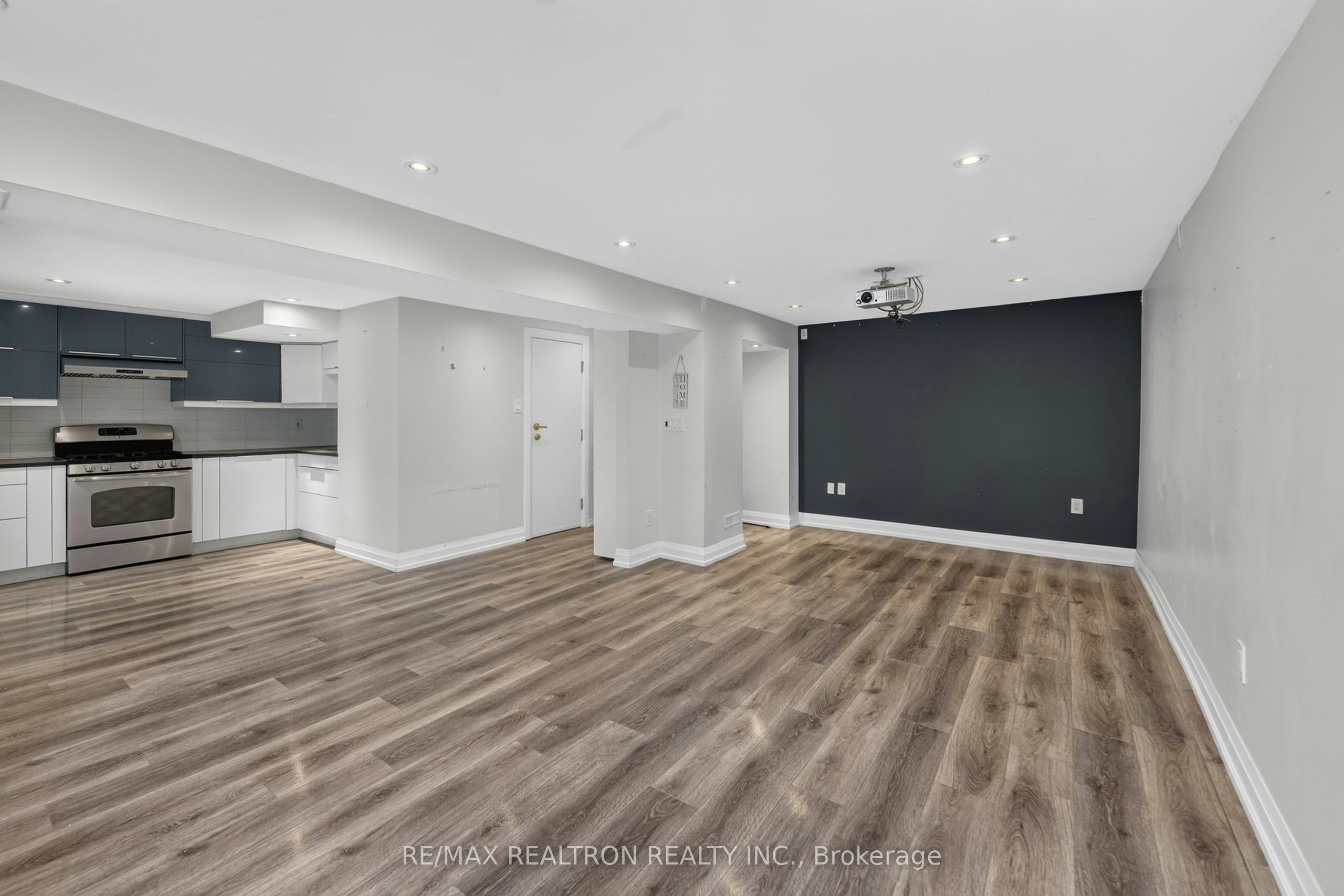Lower-10 Richvale Drive S, Brampton, ON, L6Z 1M4 - 15