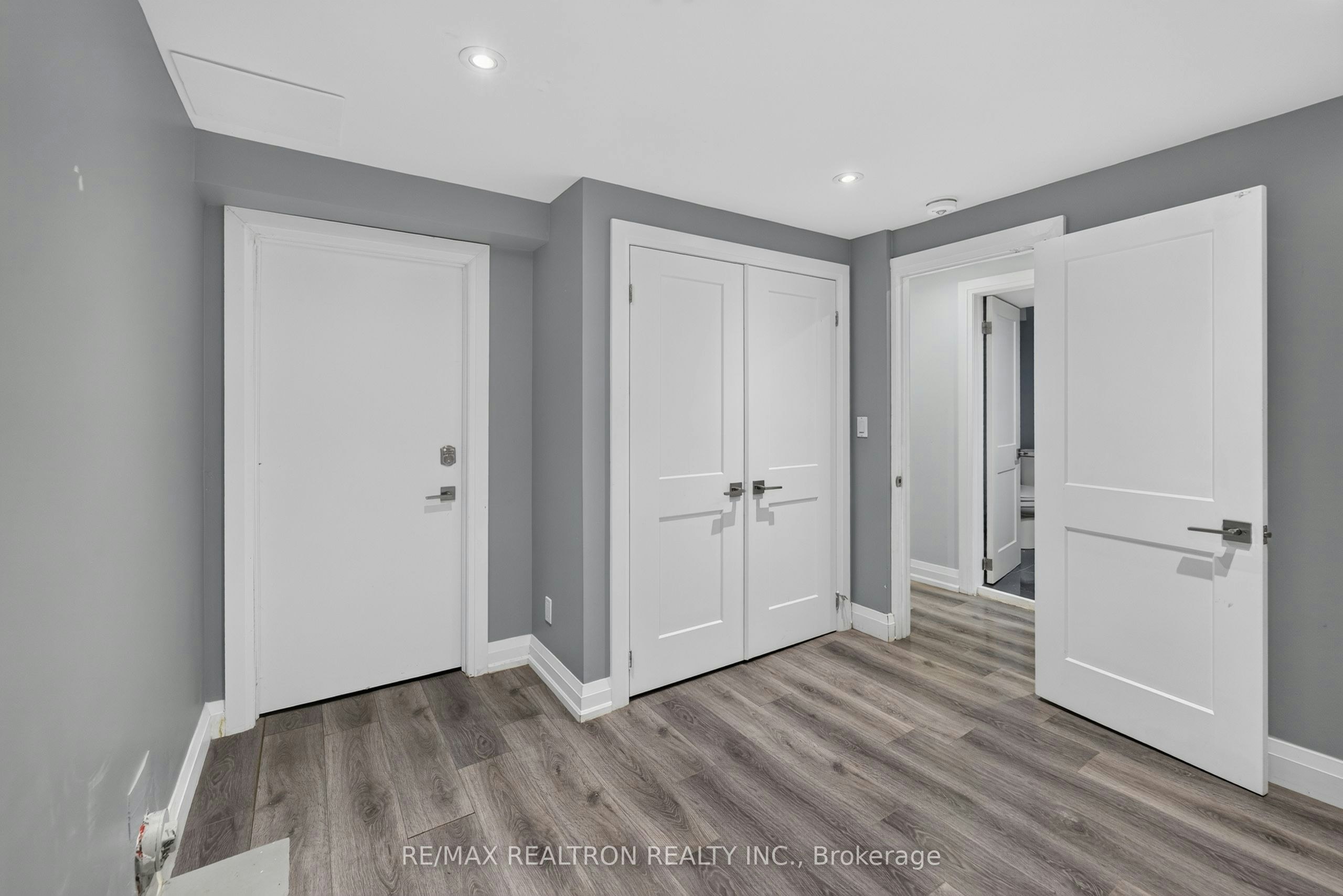 Lower-10 Richvale Drive S, Brampton, ON, L6Z 1M4 - 19