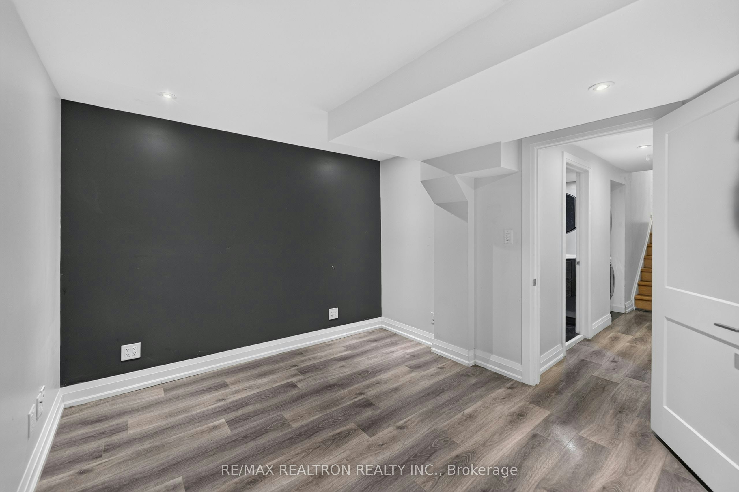 Lower-10 Richvale Drive S, Brampton, ON, L6Z 1M4 - 22