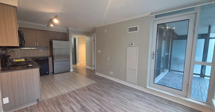422-80 Esther Lorrie Drive, Toronto, ON, M9W 0C6 - 6