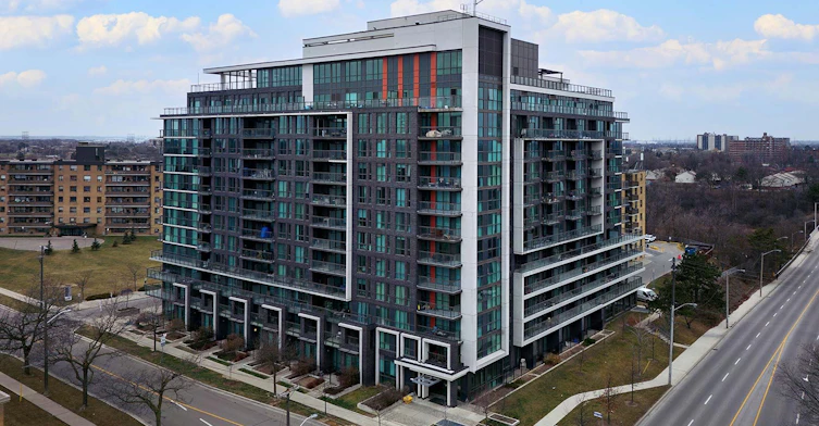 422-80 Esther Lorrie Drive, Toronto, ON, M9W 0C6