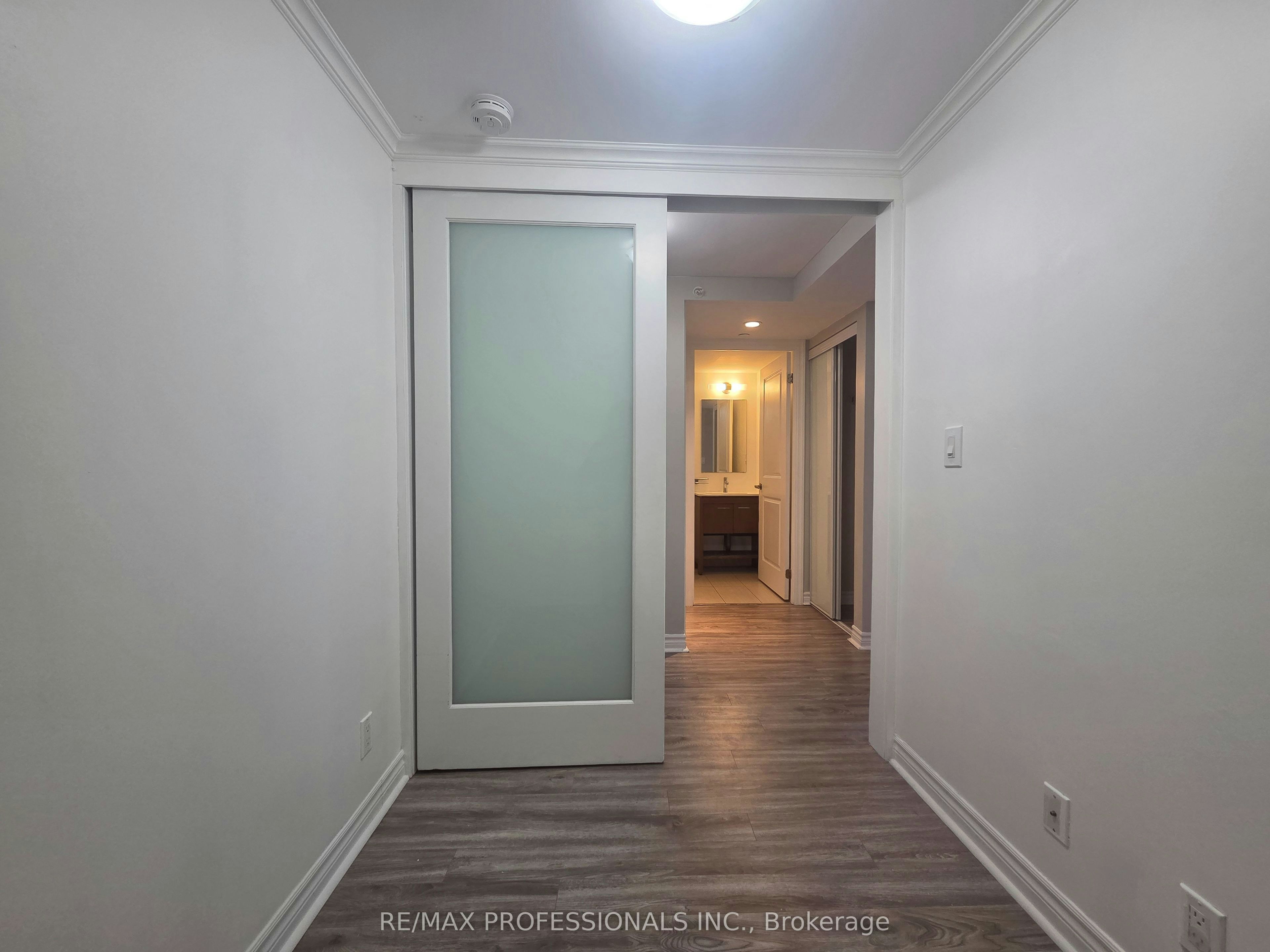 422-80 Esther Lorrie Drive, Toronto, ON, M9W 0C6 - 9