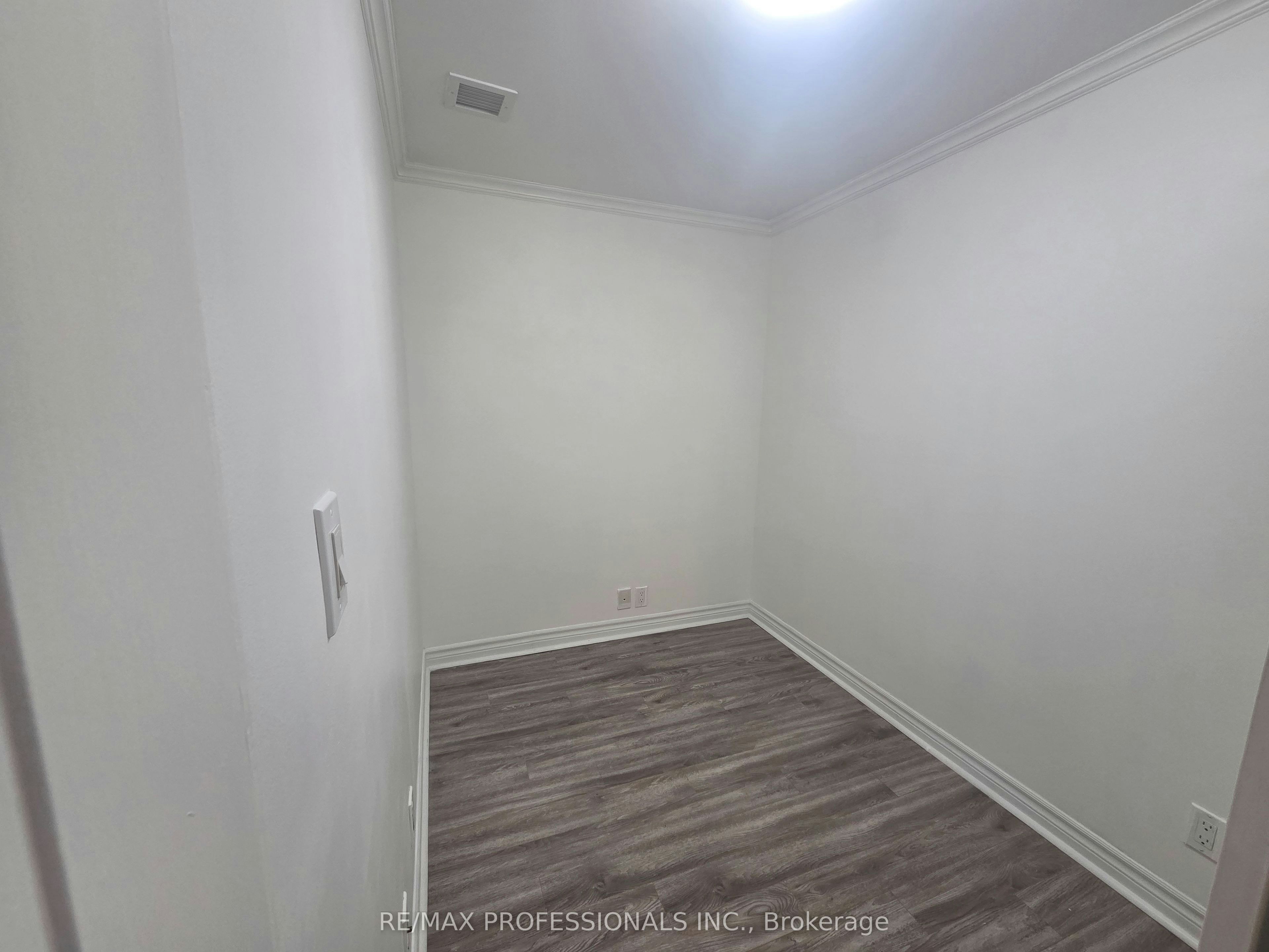 422-80 Esther Lorrie Drive, Toronto, ON, M9W 0C6 - 13