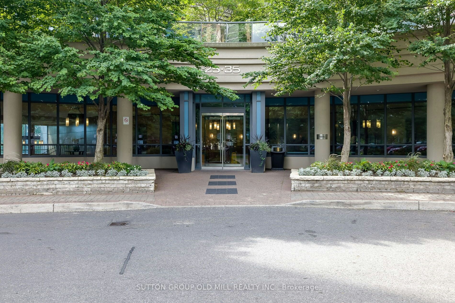 744-35 Viking Lane, Toronto, ON, M9B 0A2 - 16