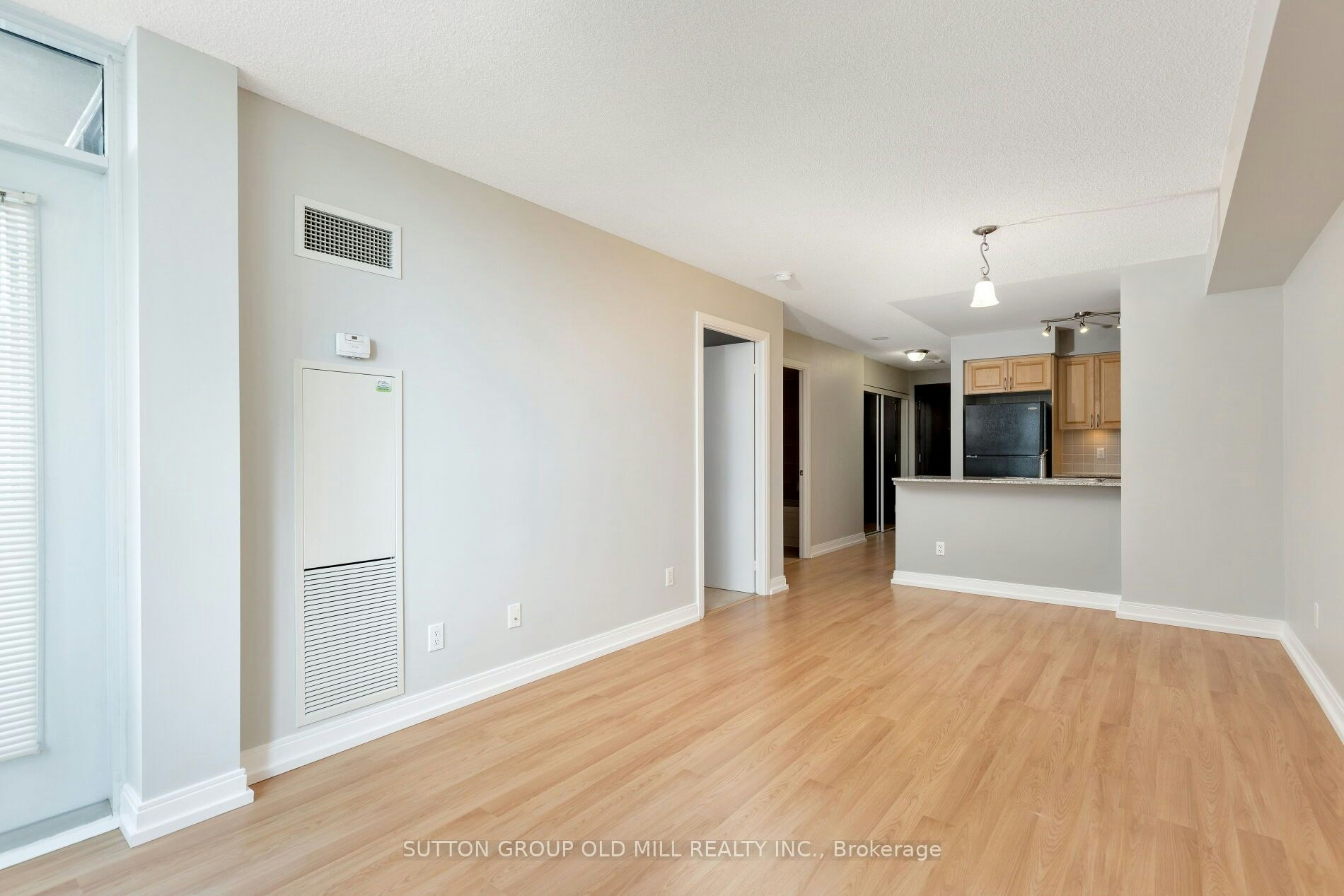 744-35 Viking Lane, Toronto, ON, M9B 0A2 - 11
