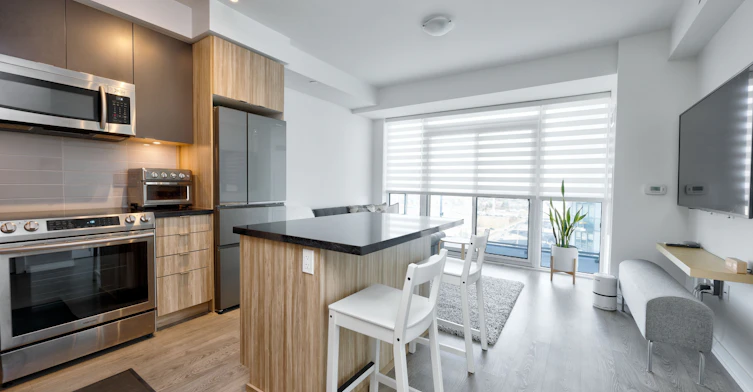 1103-4677 Glen Erin Drive, Mississauga, ON, L5M 2E3 - 3