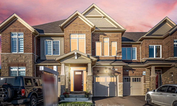 33 Sparrowbrook Street