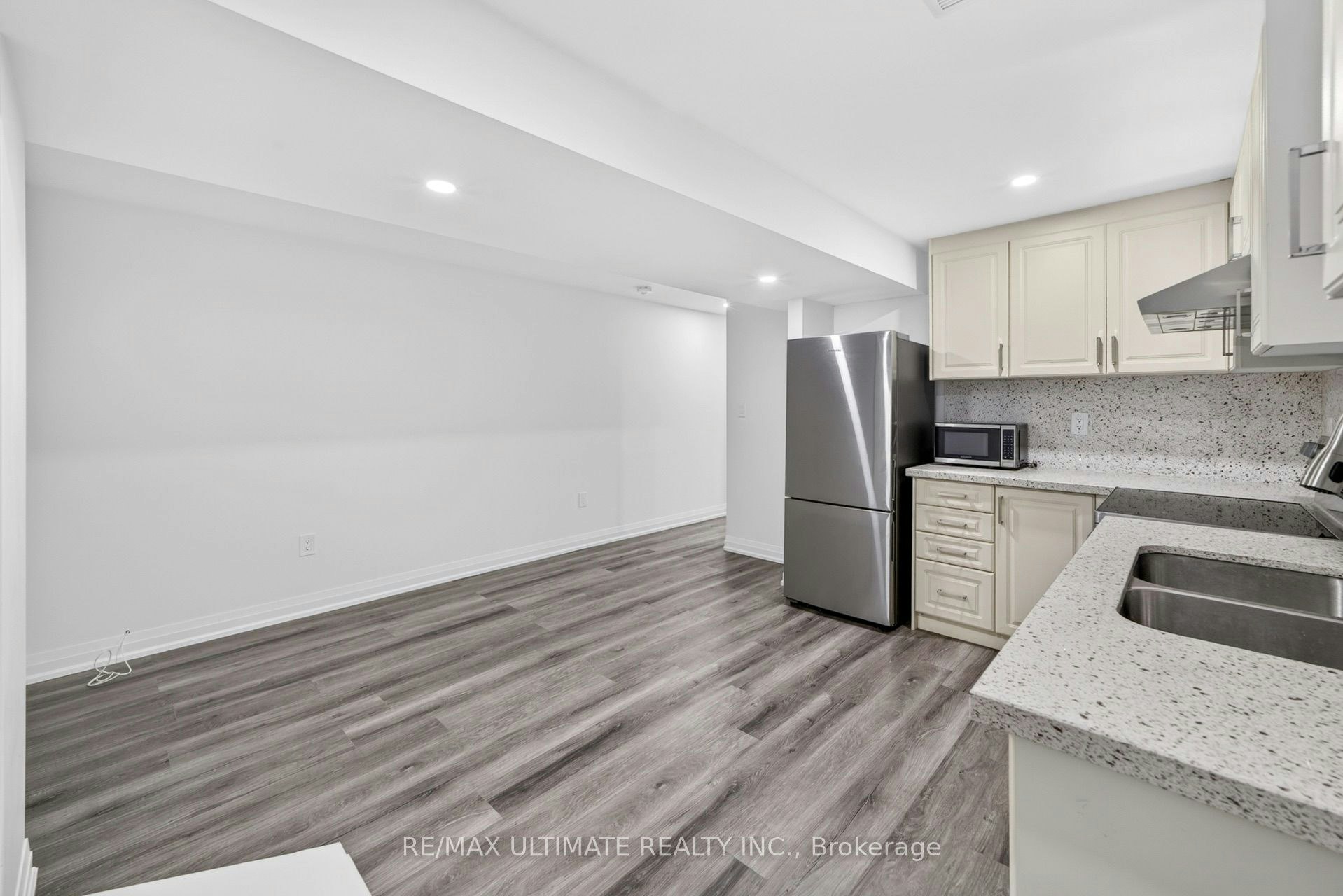 82 Yellow Brick Road, Brampton, ON, L6V 4L1 - 12