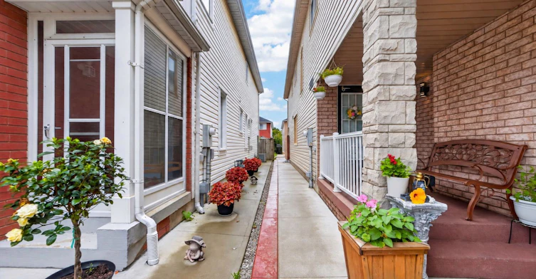 82 Yellow Brick Road, Brampton, ON, L6V 4L1 - 3