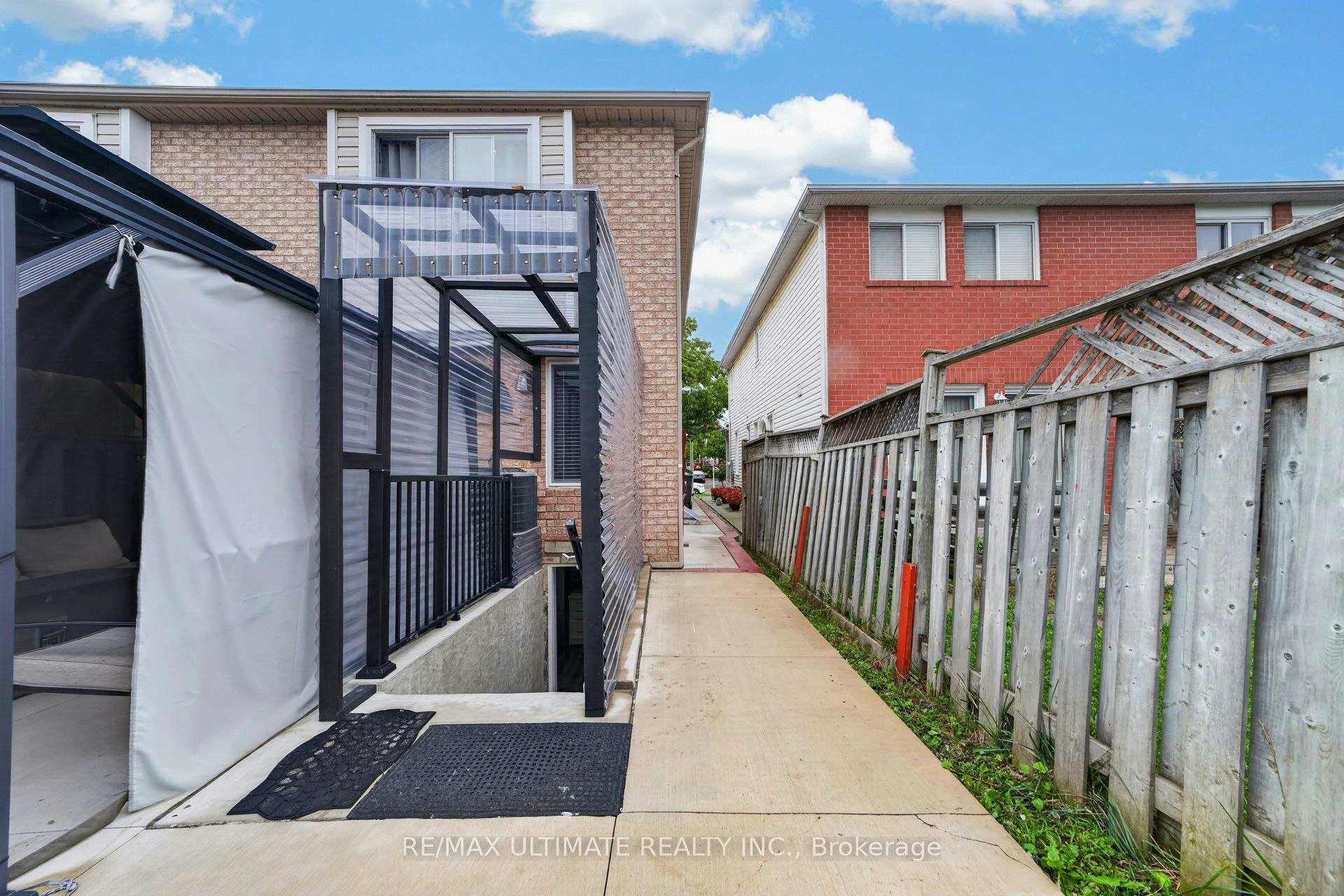 82 Yellow Brick Road, Brampton, ON, L6V 4L1 - 4
