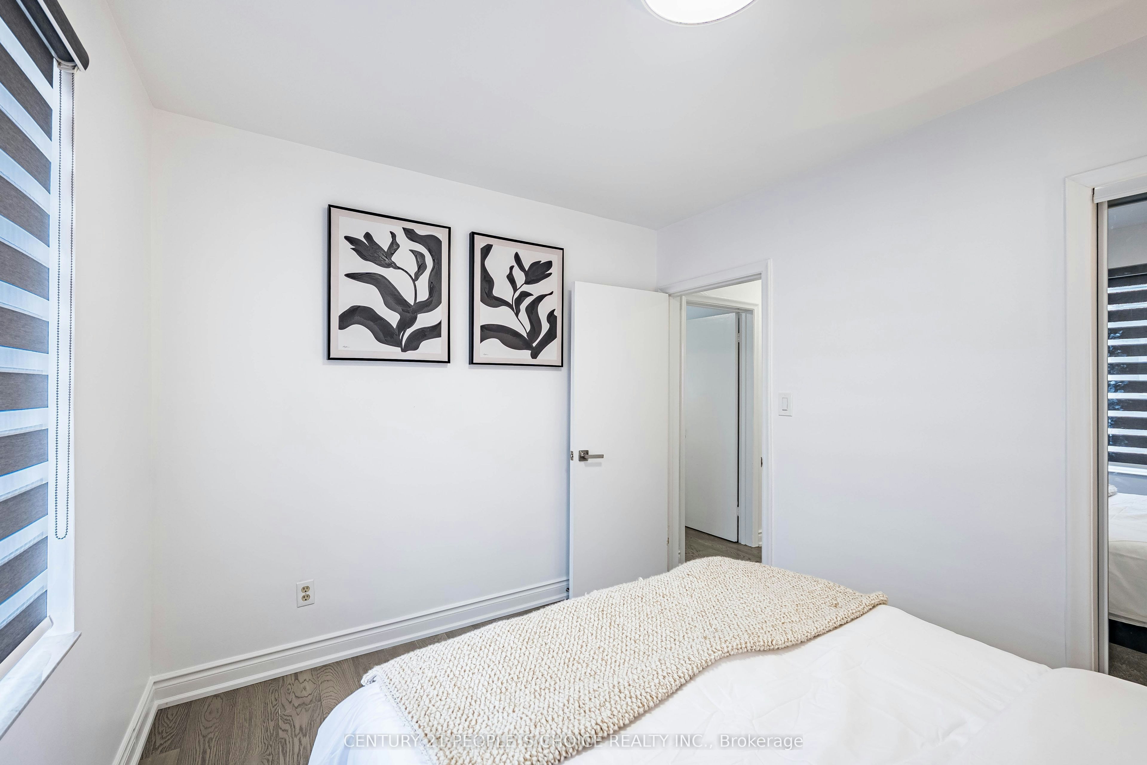 Main-89 Thistle Down Boulevard, Toronto, ON, M9V 1J3 - 37