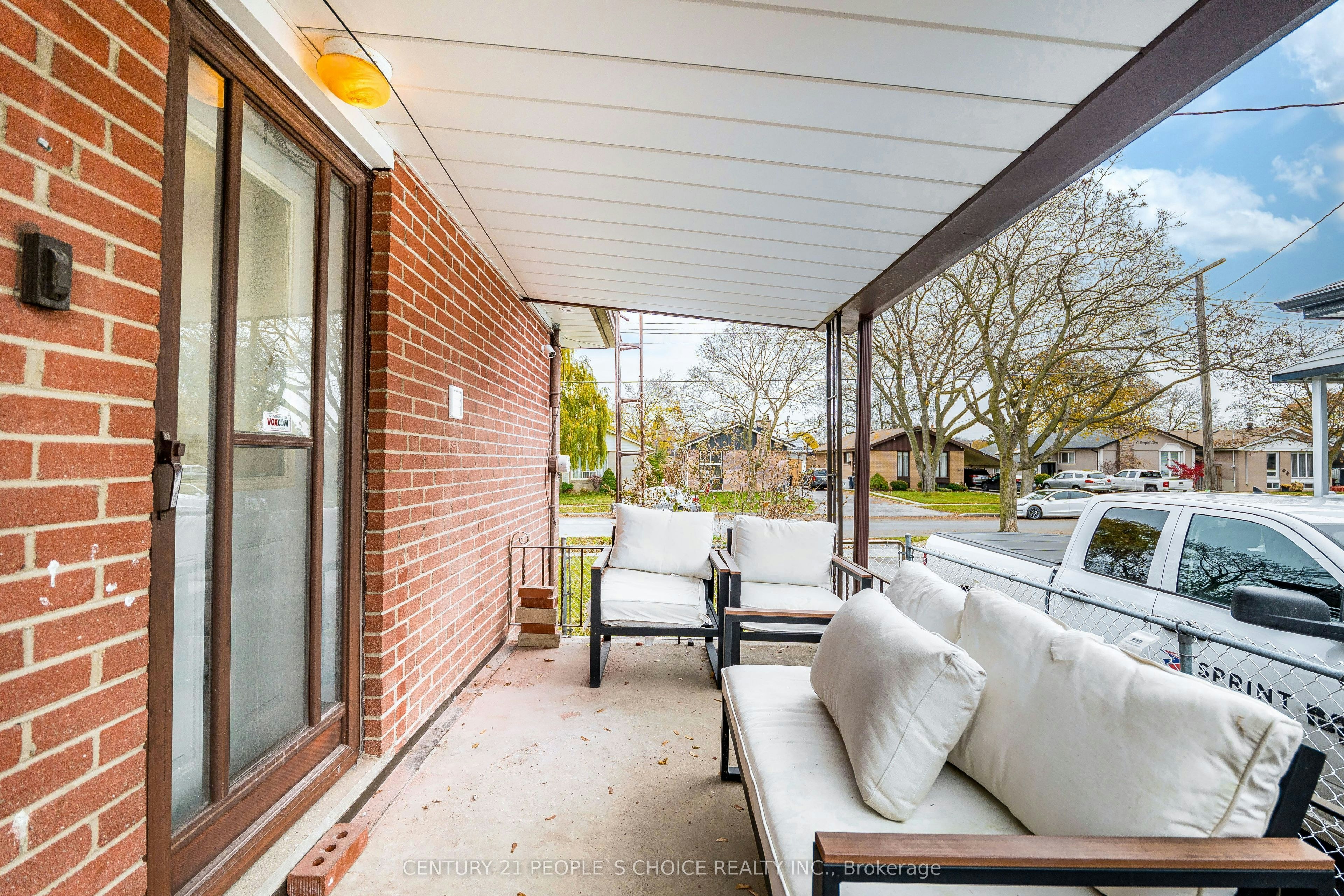 Main-89 Thistle Down Boulevard, Toronto, ON, M9V 1J3 - 42