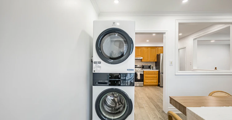 Main-89 Thistle Down Boulevard, Toronto, ON, M9V 1J3 - 17