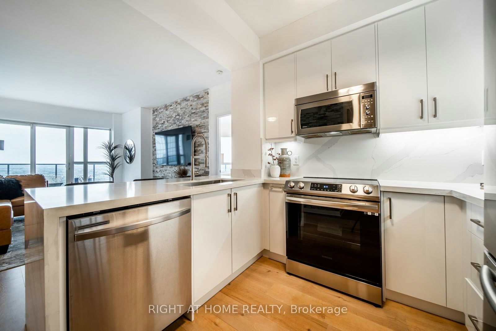 5207-60 Absolute Avenue, Mississauga, ON, L4Z 0A9 - 7