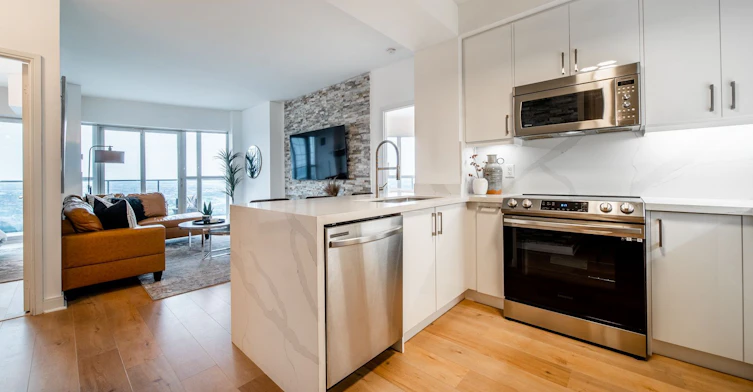 5207-60 Absolute Avenue, Mississauga, ON, L4Z 0A9