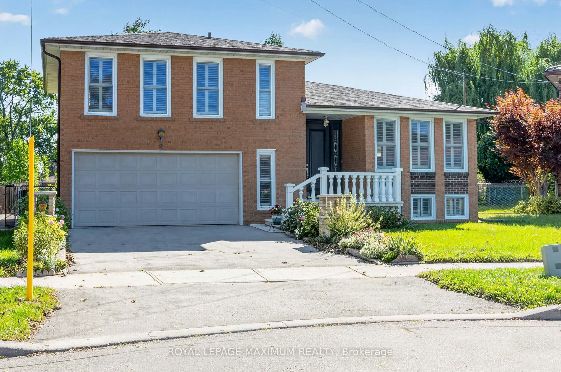 9 Urban Court, Toronto, ON, M9W 5V7