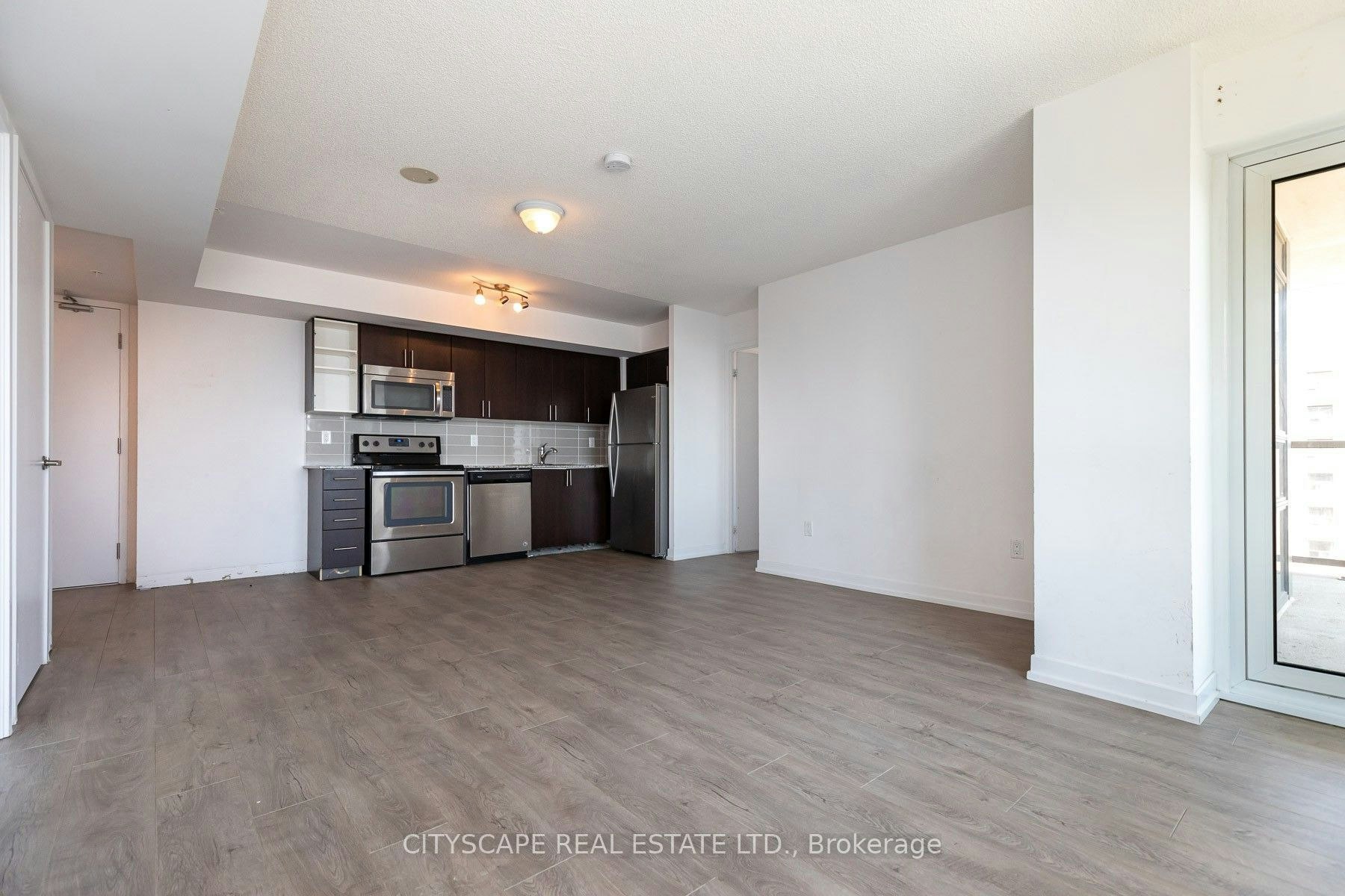 2304-1410 Dupont Street, Toronto, ON, M6H 2B1 - 3