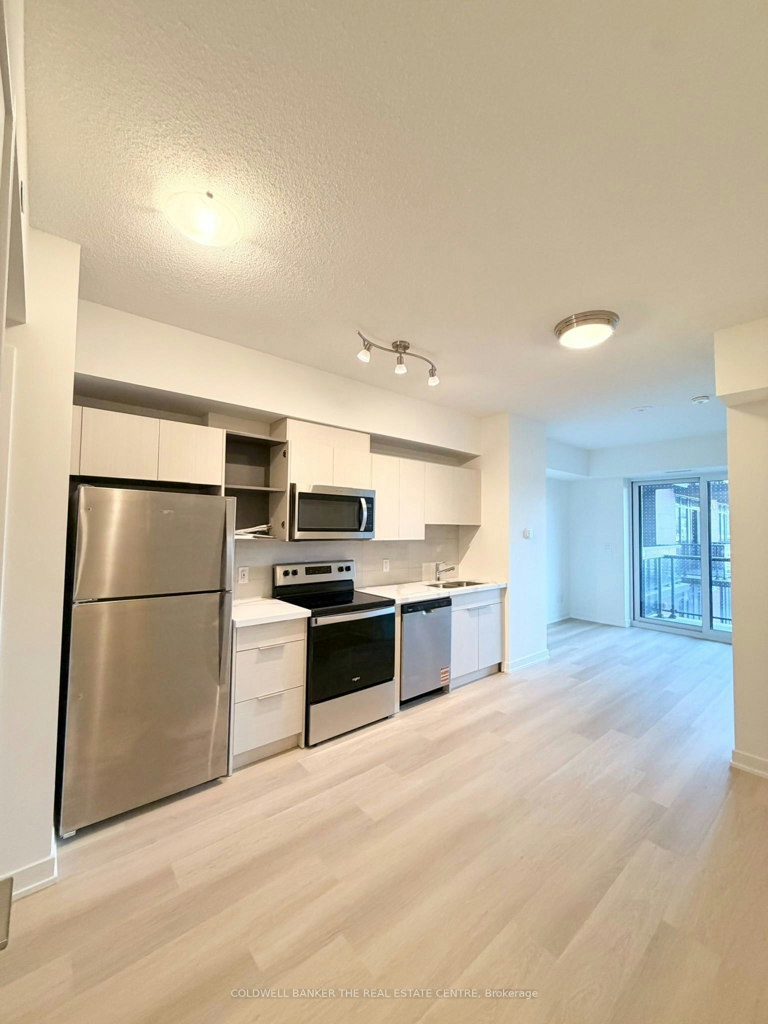 302-2839 Jane Street, Toronto, ON, M3N 2J5 - 5