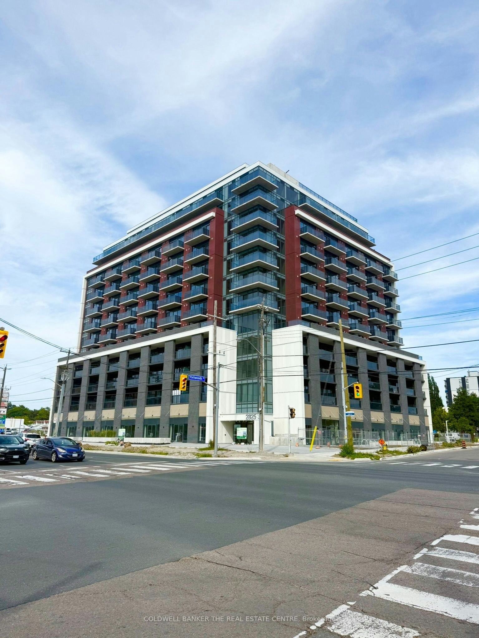 302-2839 Jane Street, Toronto, ON, M3N 2J5